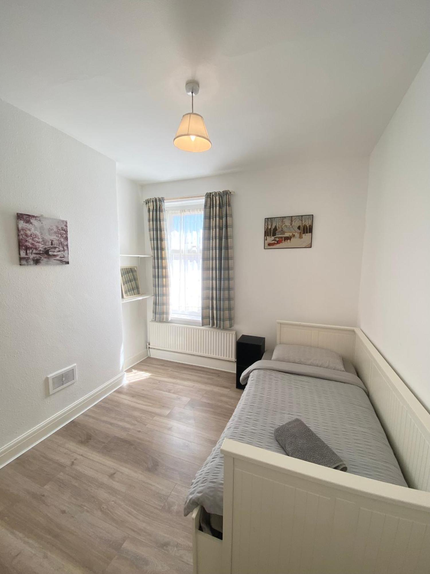 Cardiff Grangetown Stylish 3Bed House. Villa Exterior photo